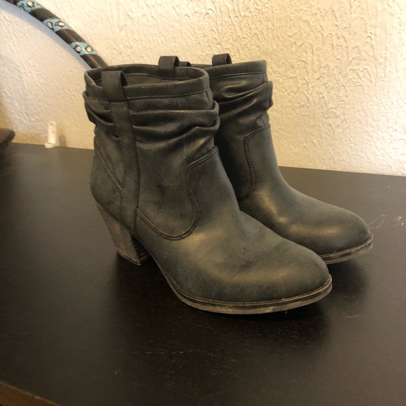 Grey booties - Picture 2 of 4